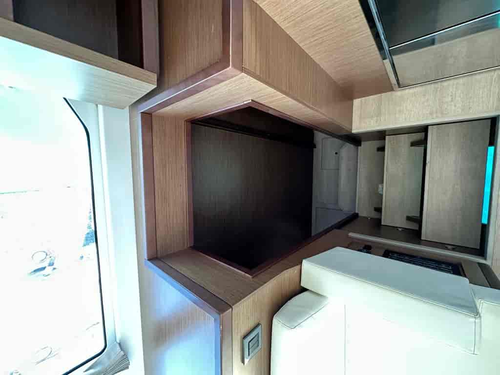Boat picture 38