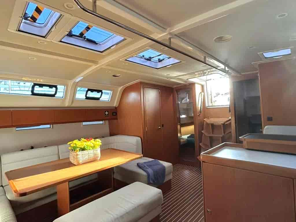 Boat picture 9