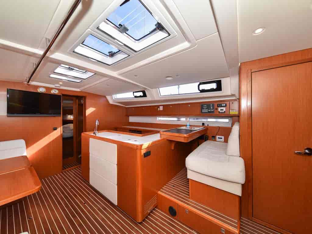 Boat picture 16