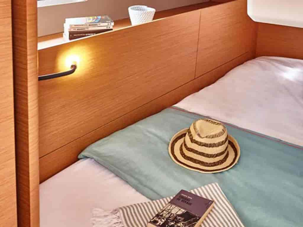 Boat picture 9