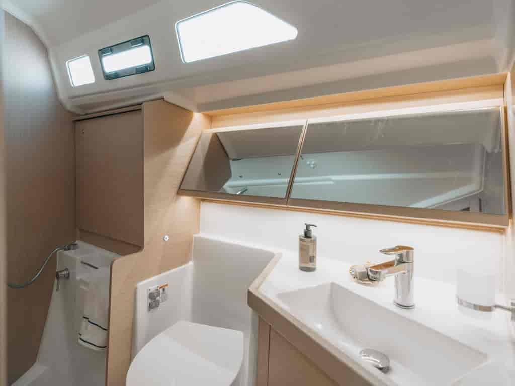 Boat picture 17