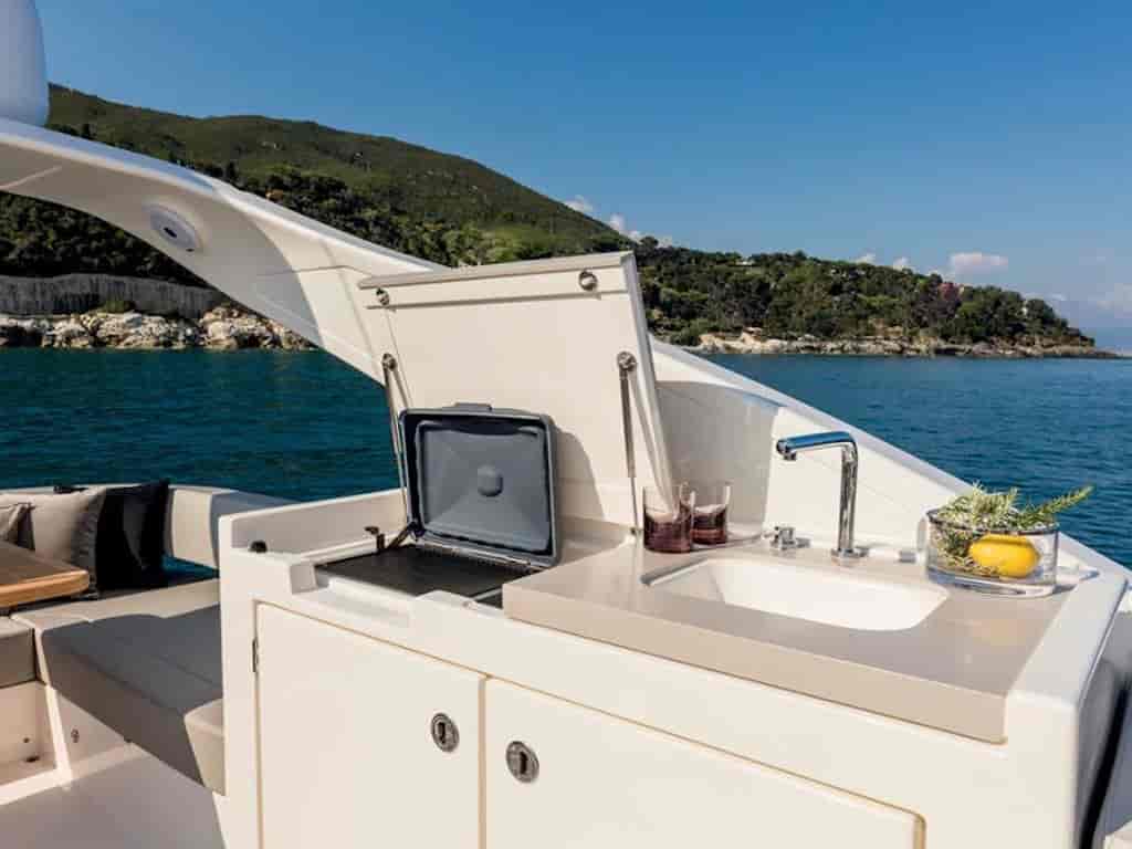 Boat picture 7