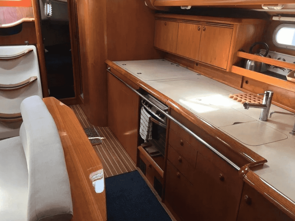 Boat picture 7