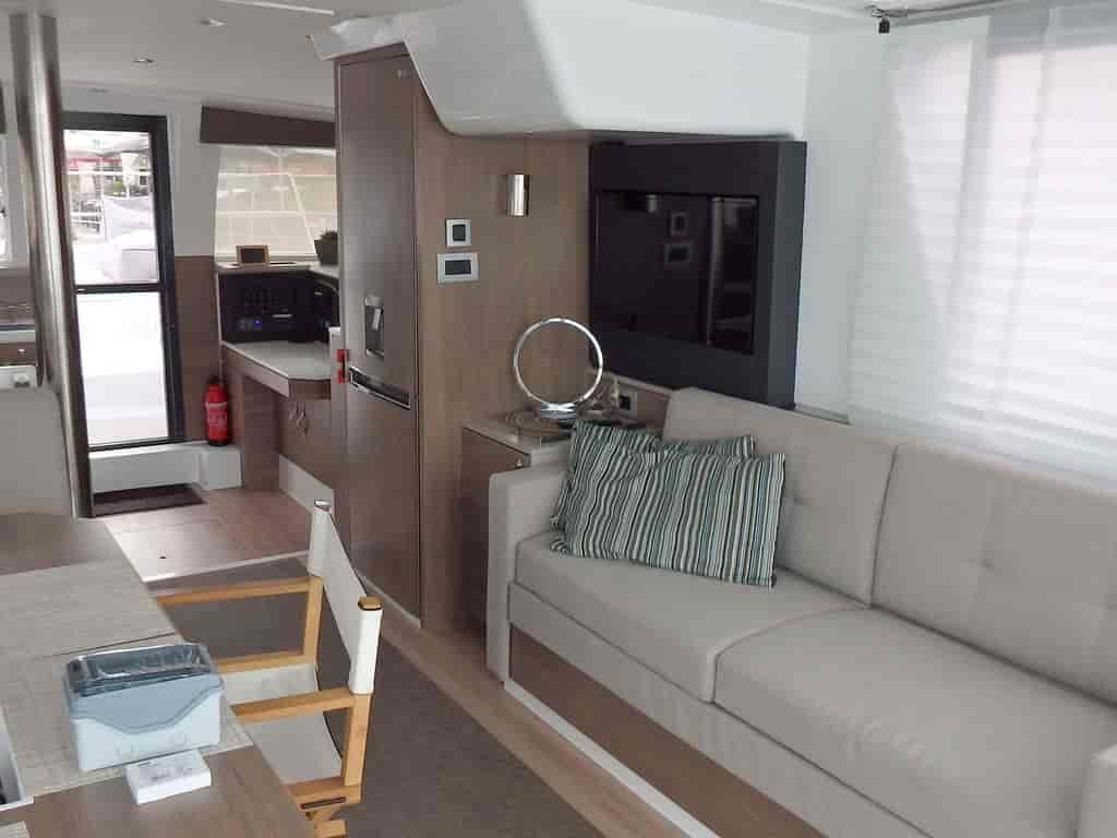 Boat picture 17