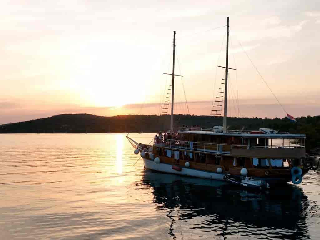 Boat picture 16