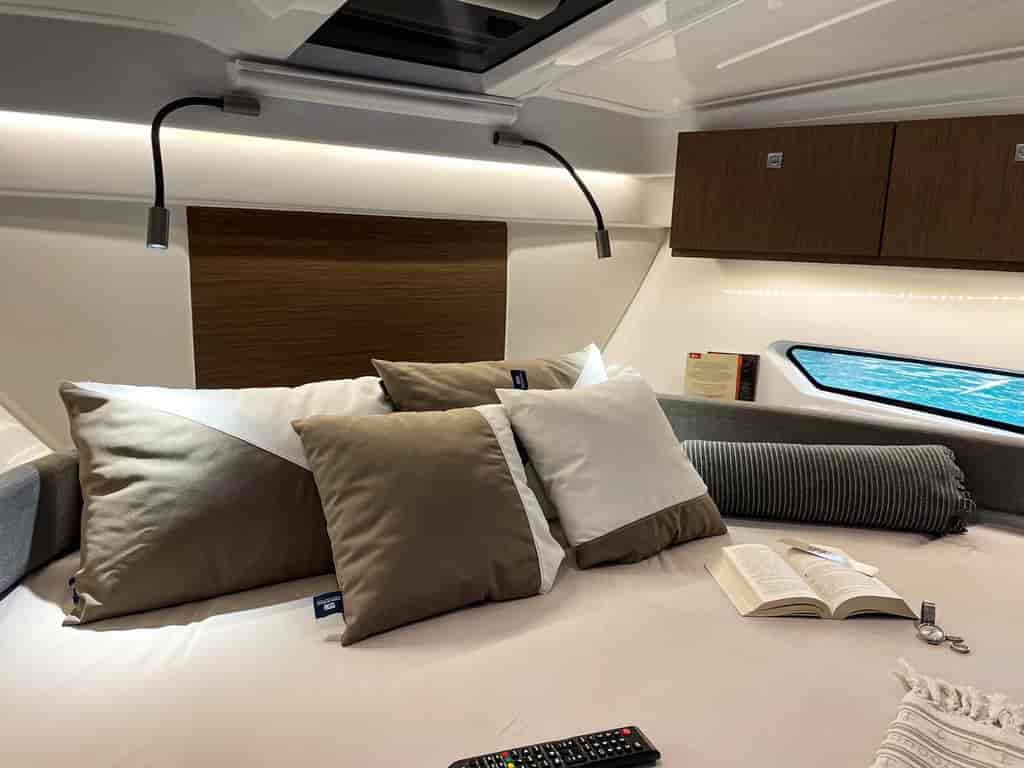 Boat picture 14