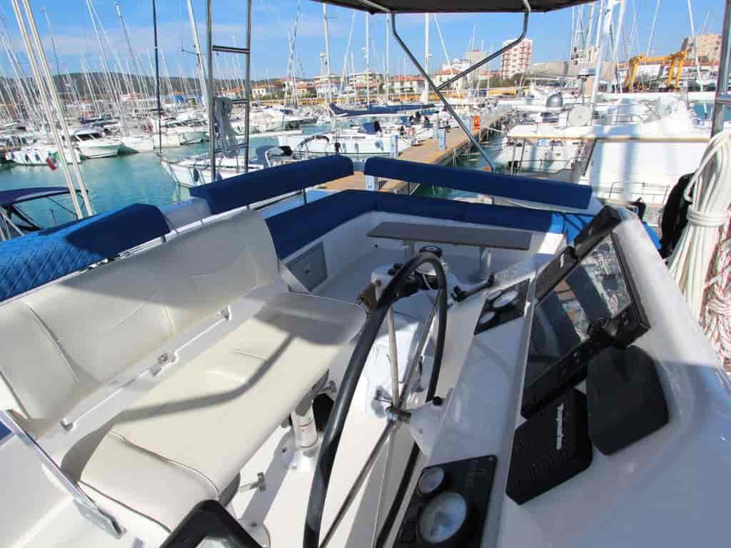 Boat picture 17