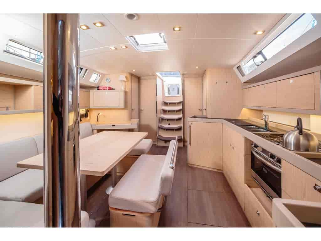 Boat picture 9