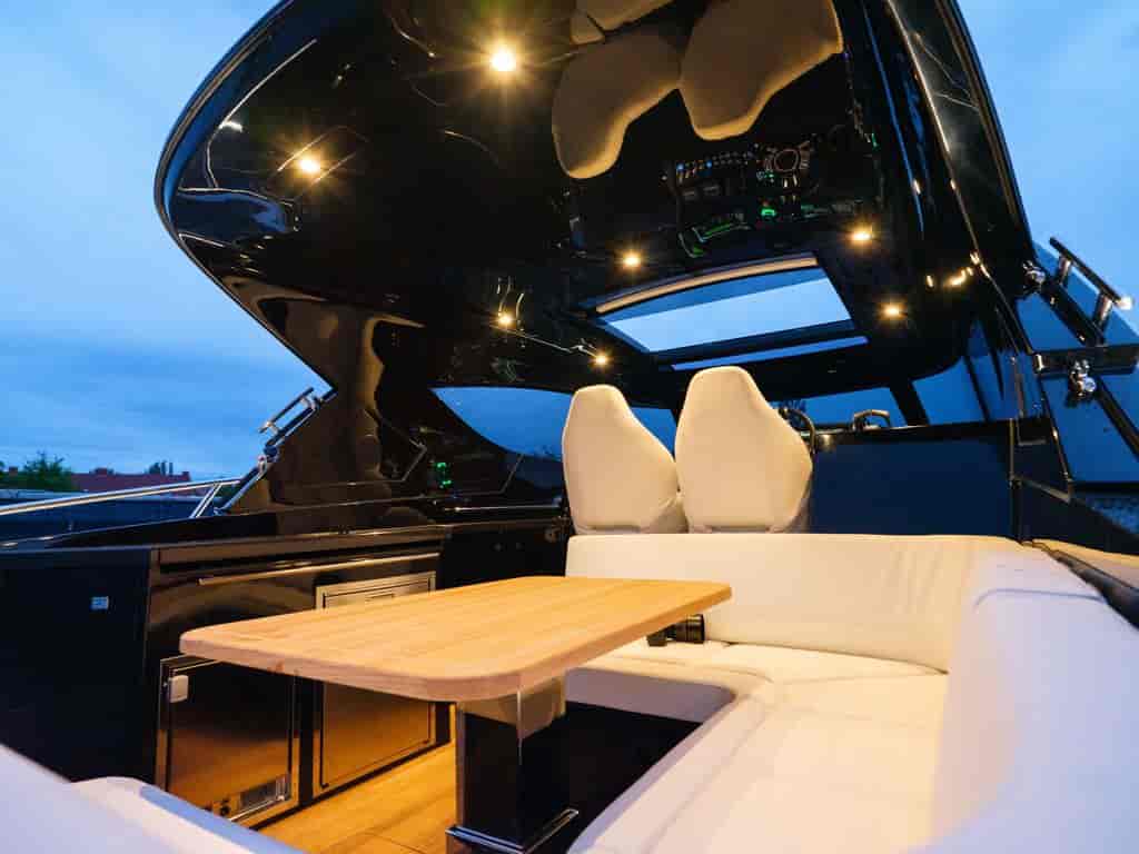 Boat picture 4