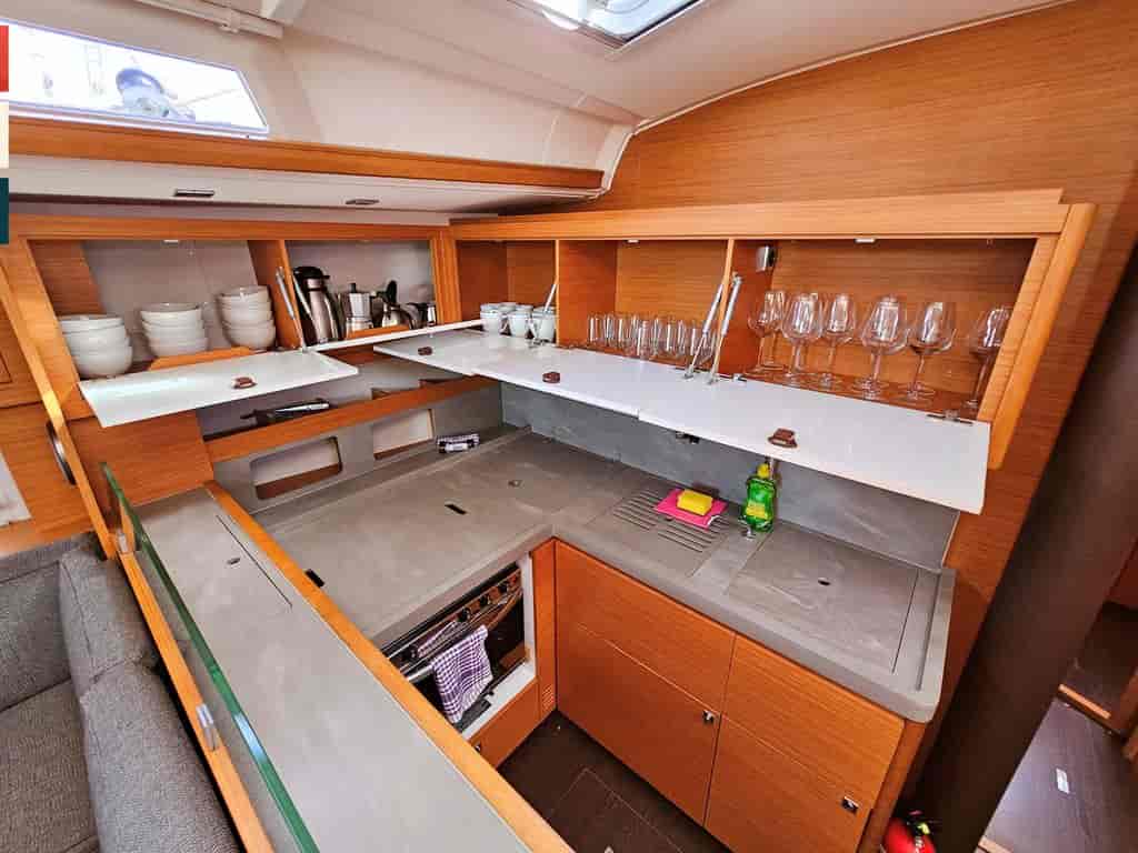 Boat picture 14