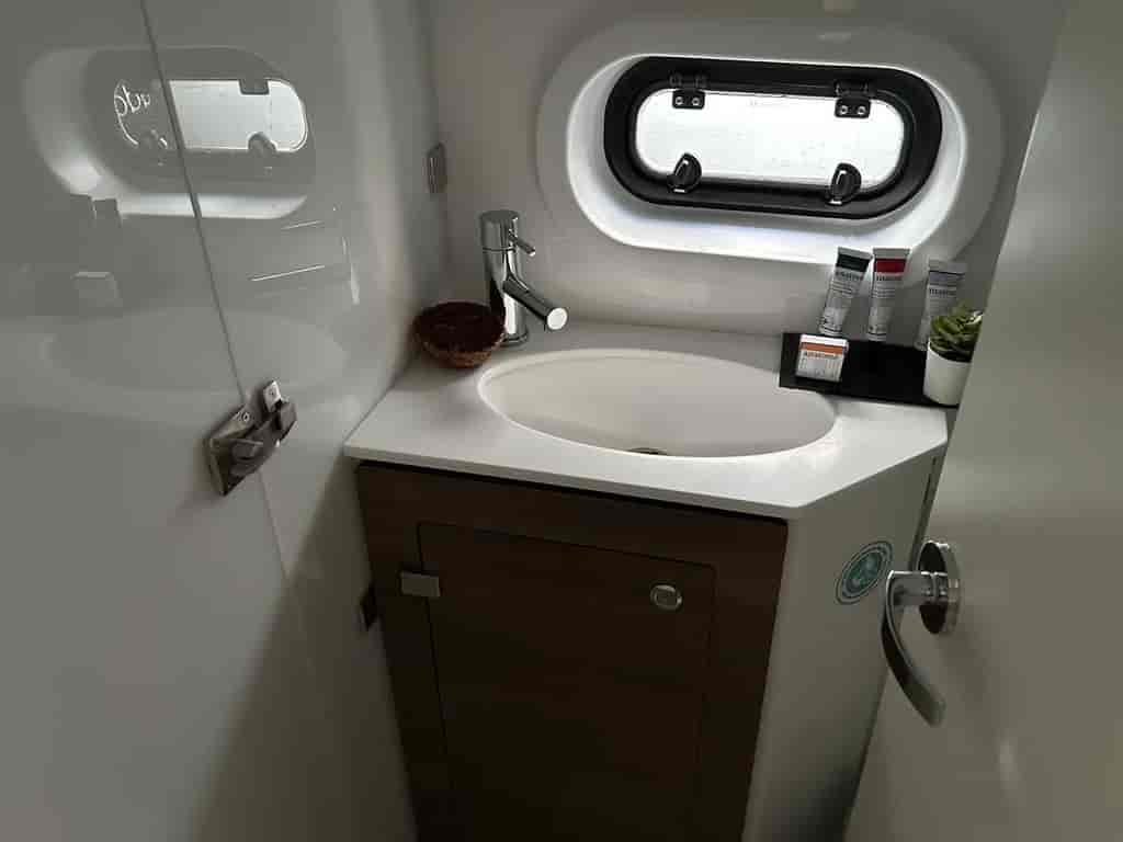 Boat picture 9