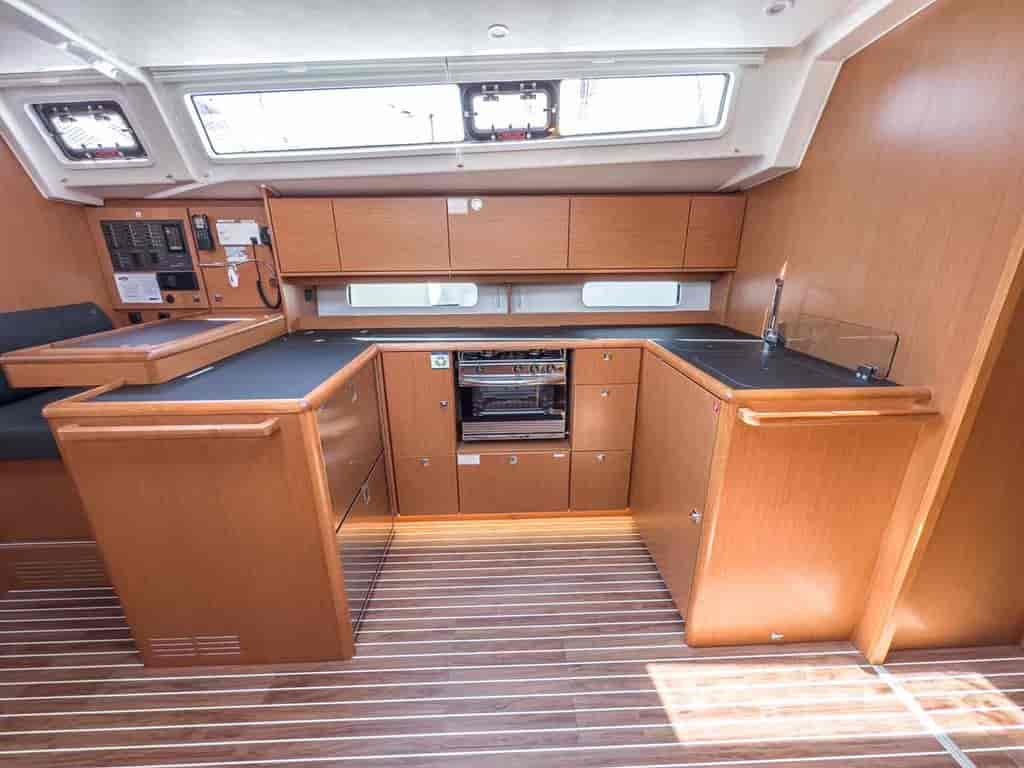 Boat picture 14