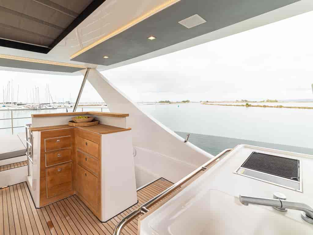 Boat picture 9