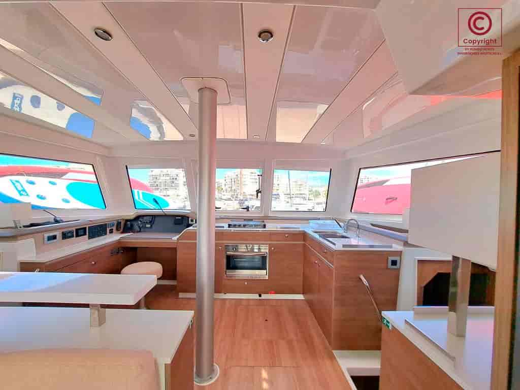 Boat picture 13