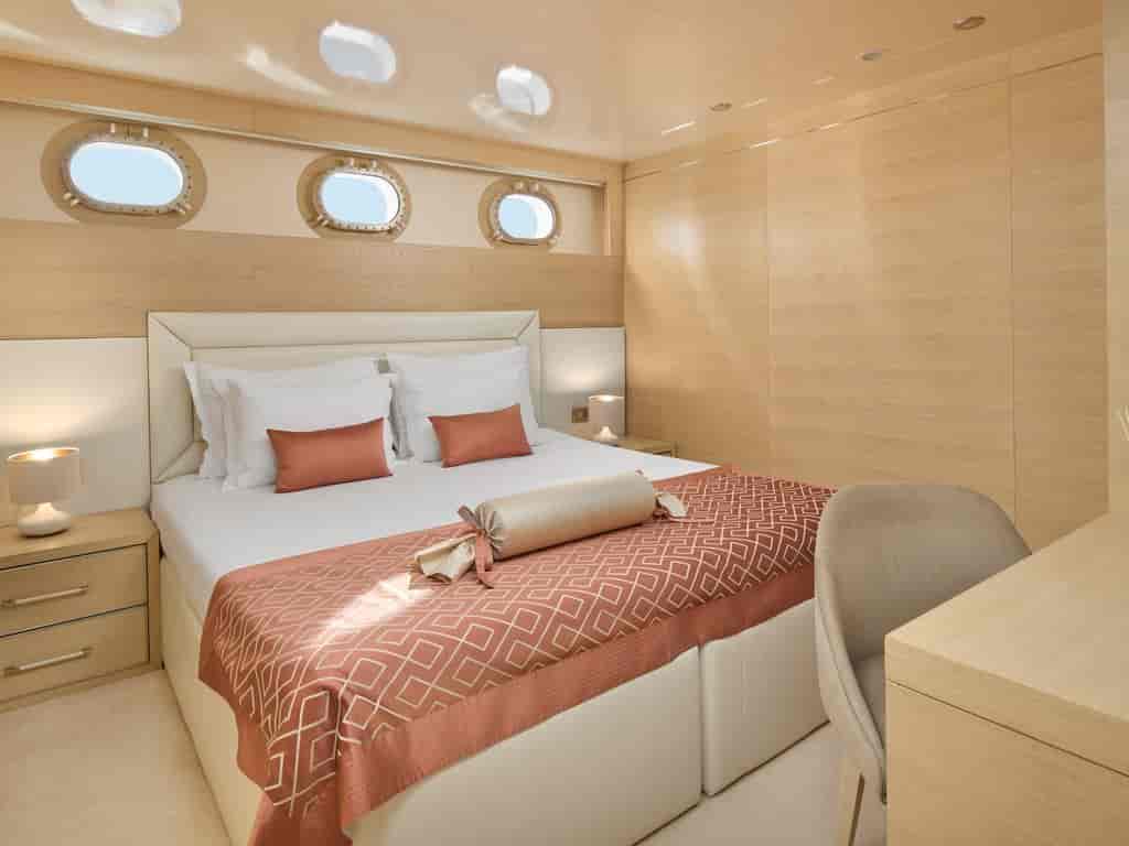Boat picture 26