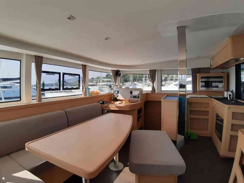 Boat picture 12