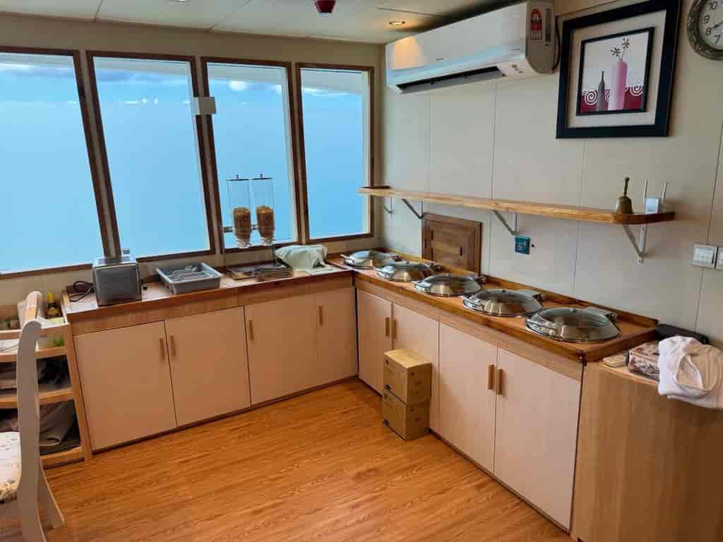 Boat picture 18
