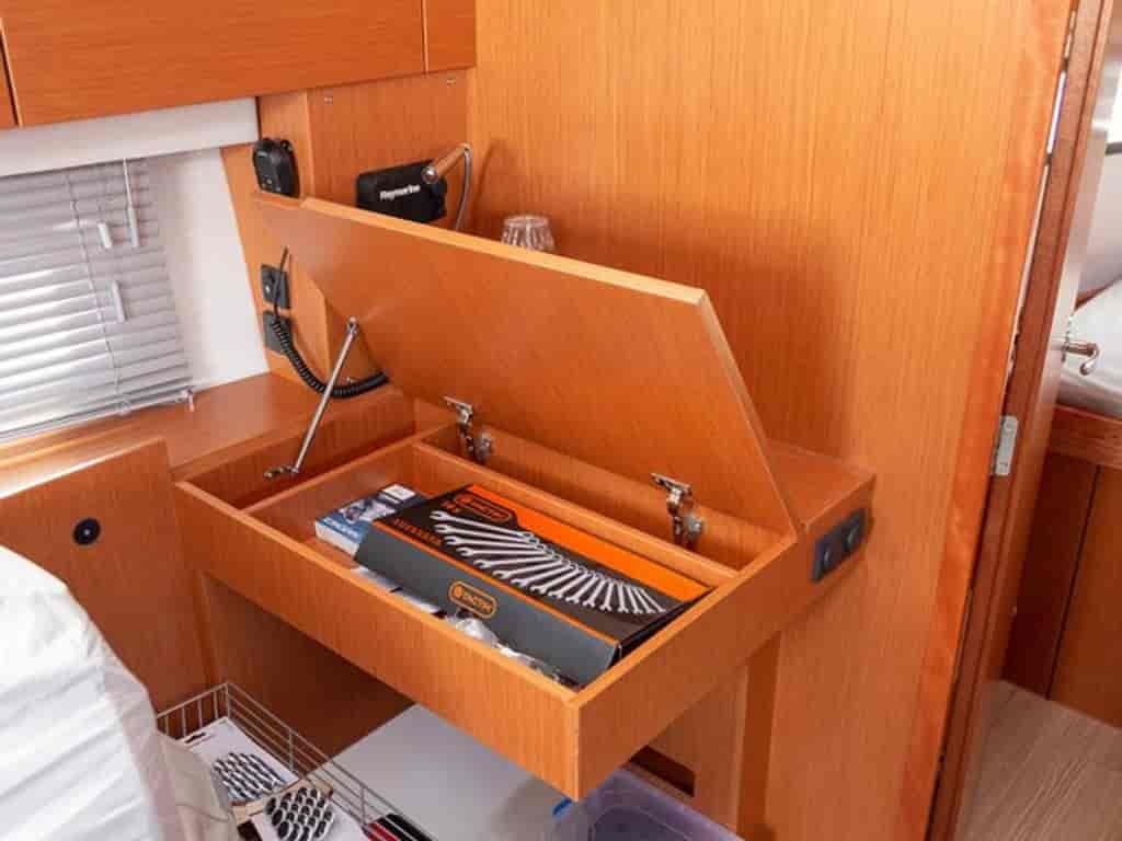 Boat picture 9