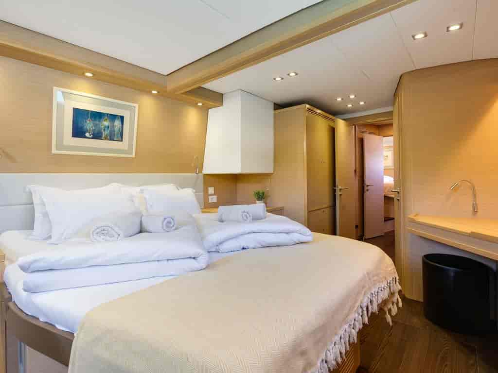 Boat picture 37