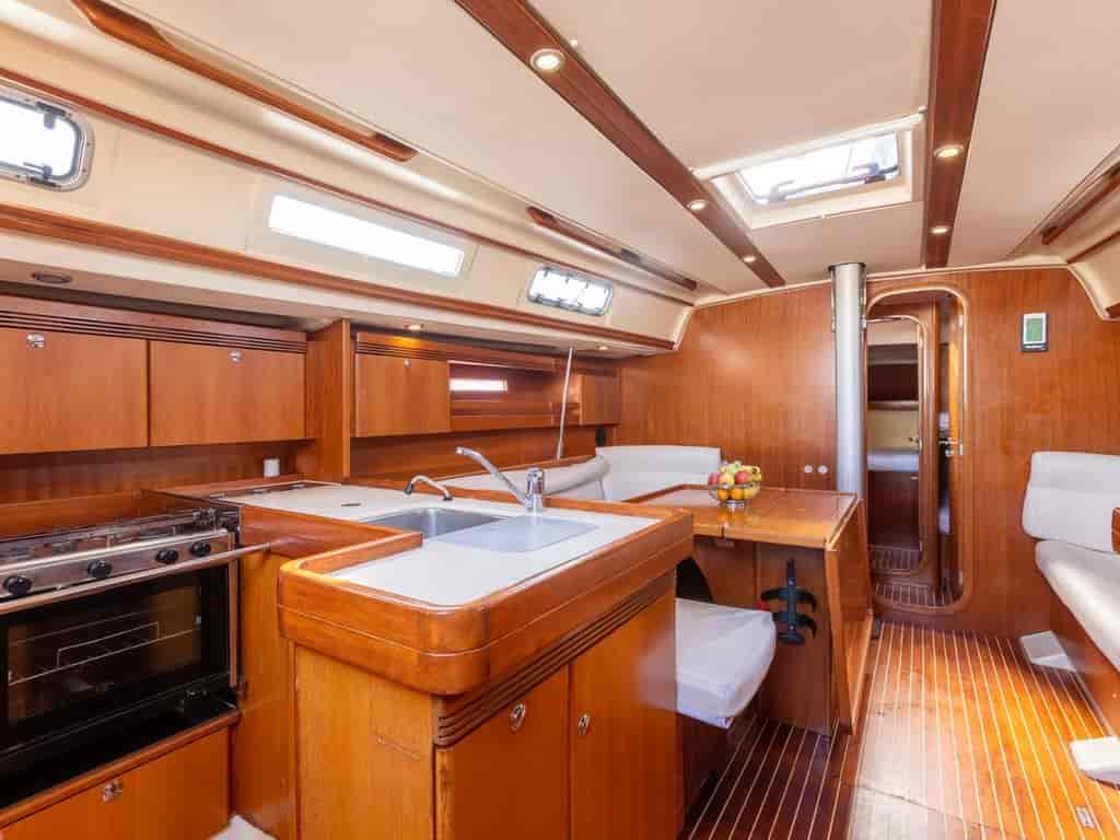 Boat picture 9