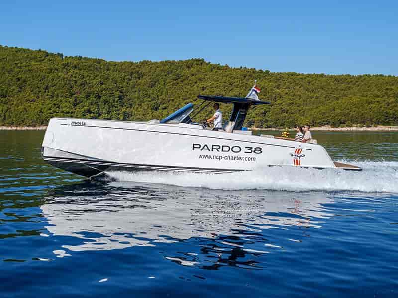 Boat picture 1
