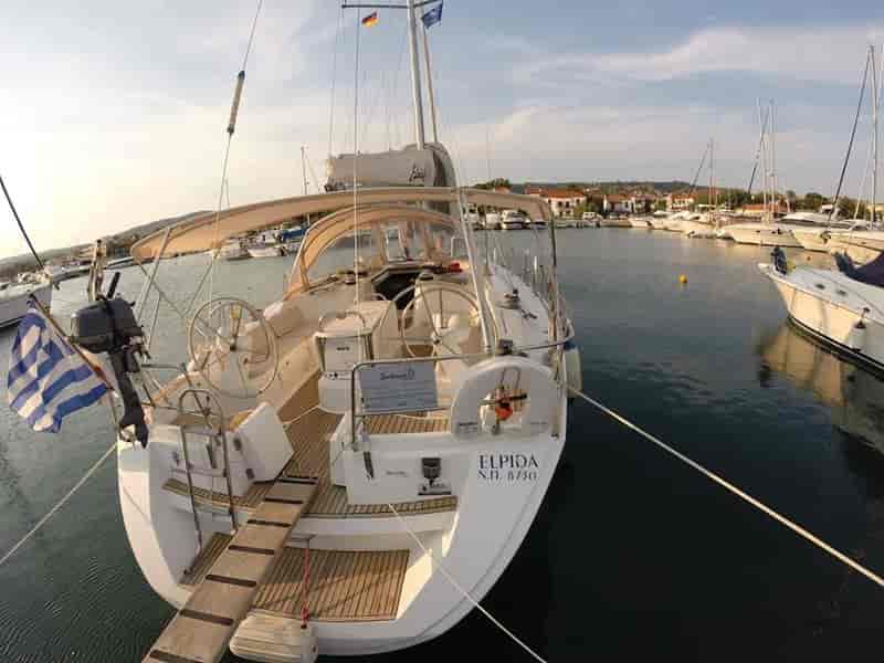 Photo of undefined, image 1 of 24