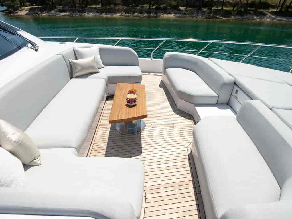Boat picture 9