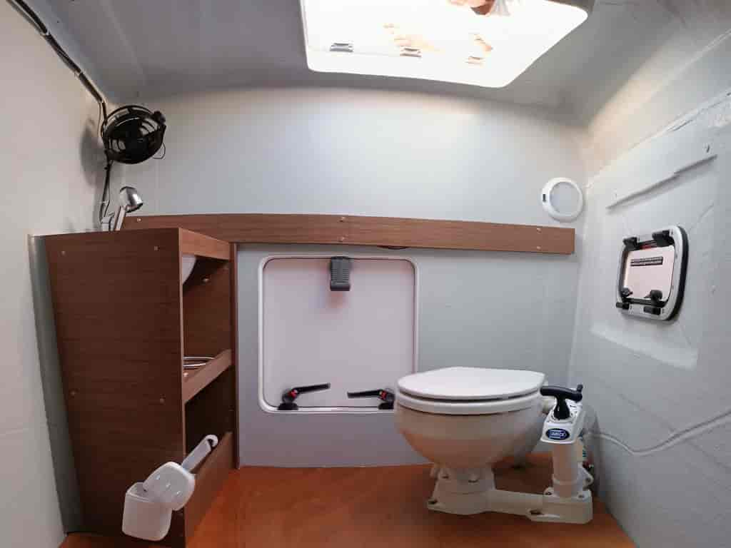 Boat picture 9