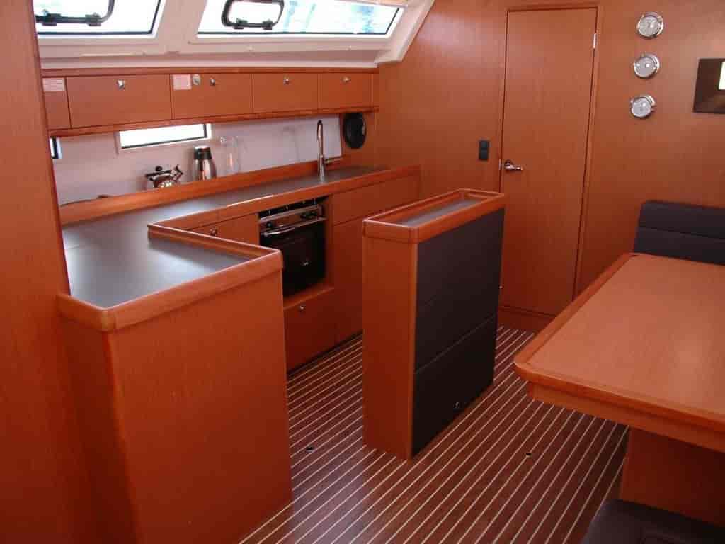 Boat picture 13
