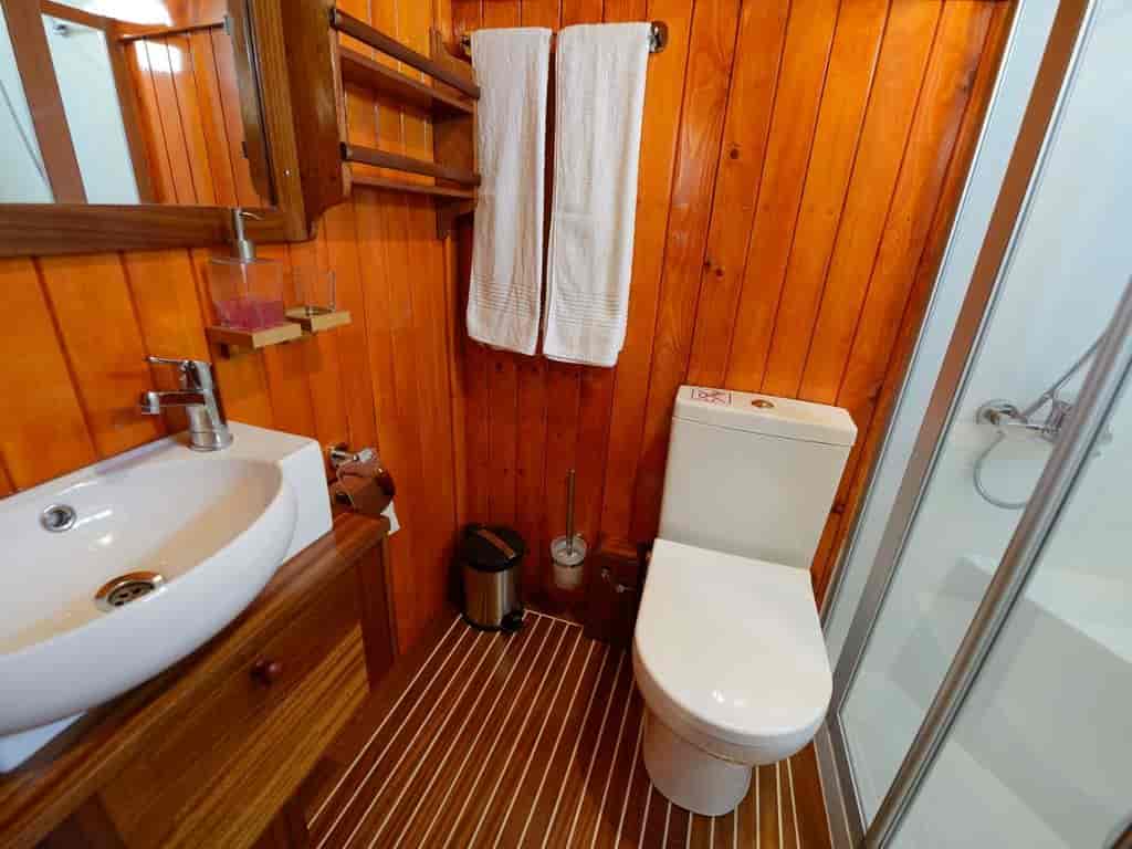 Boat picture 13