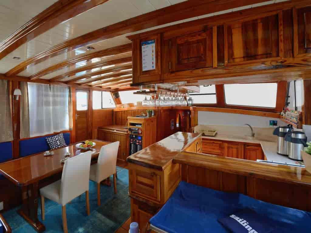 Boat picture 7