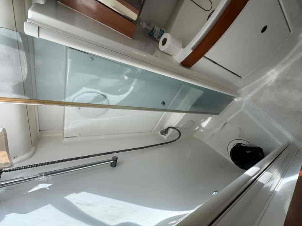 Boat picture 9