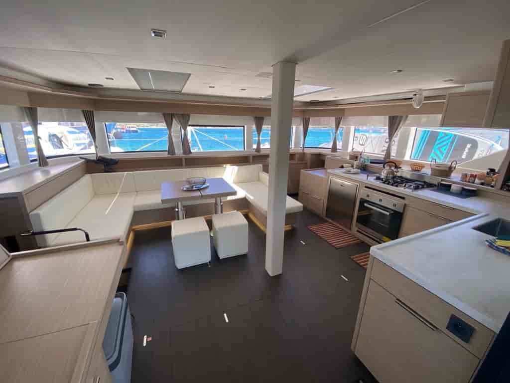 Boat picture 14