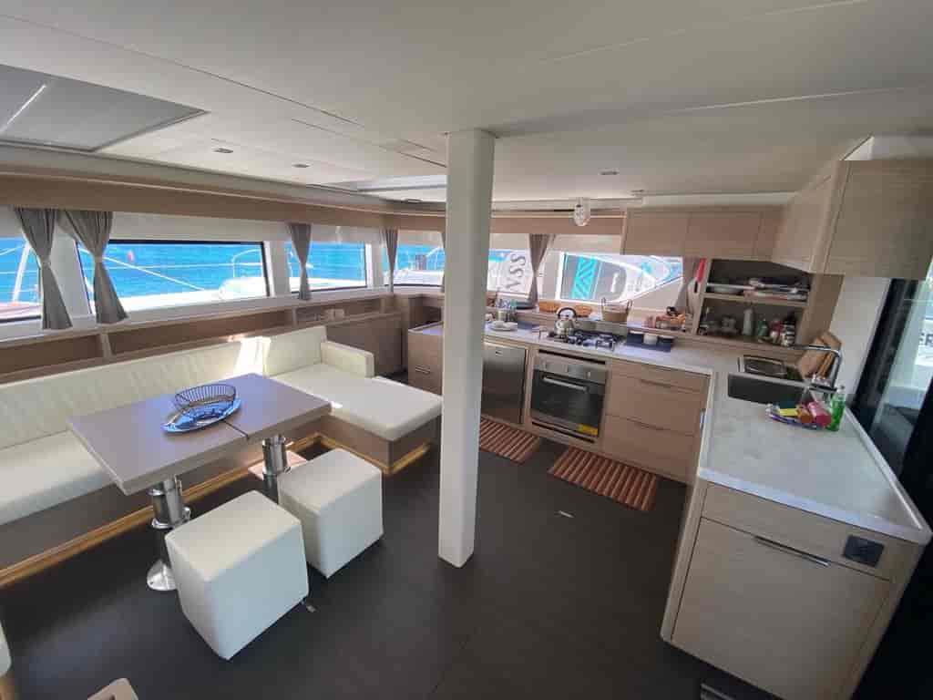 Boat picture 16