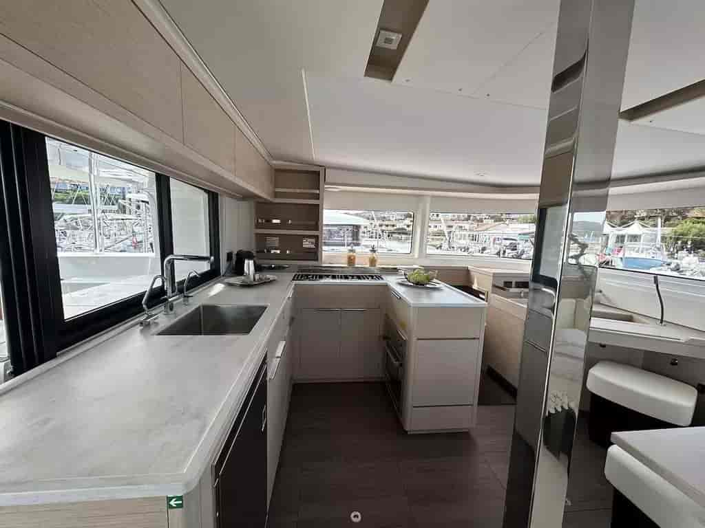 Boat picture 8