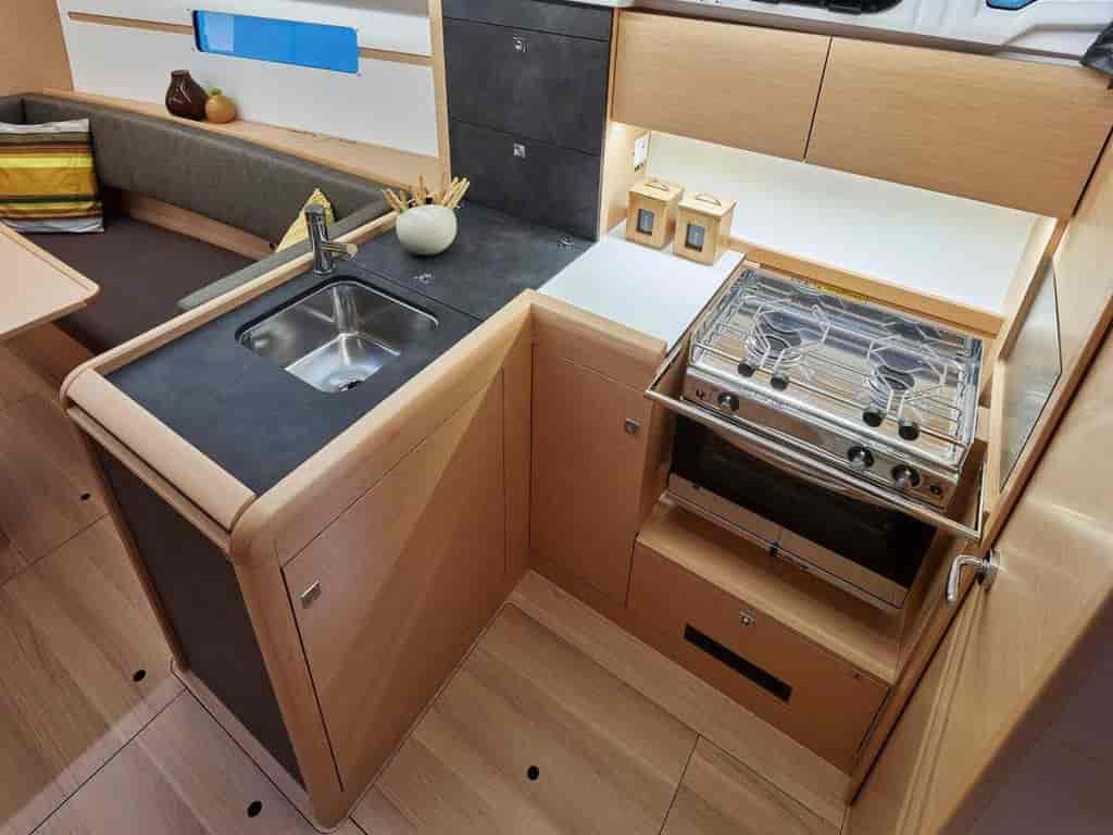 Boat picture 9