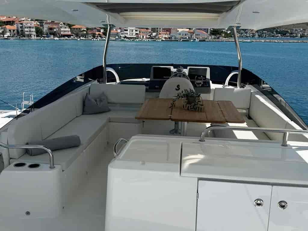 Boat picture 9