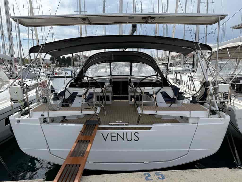 Photo 4 of Venus
