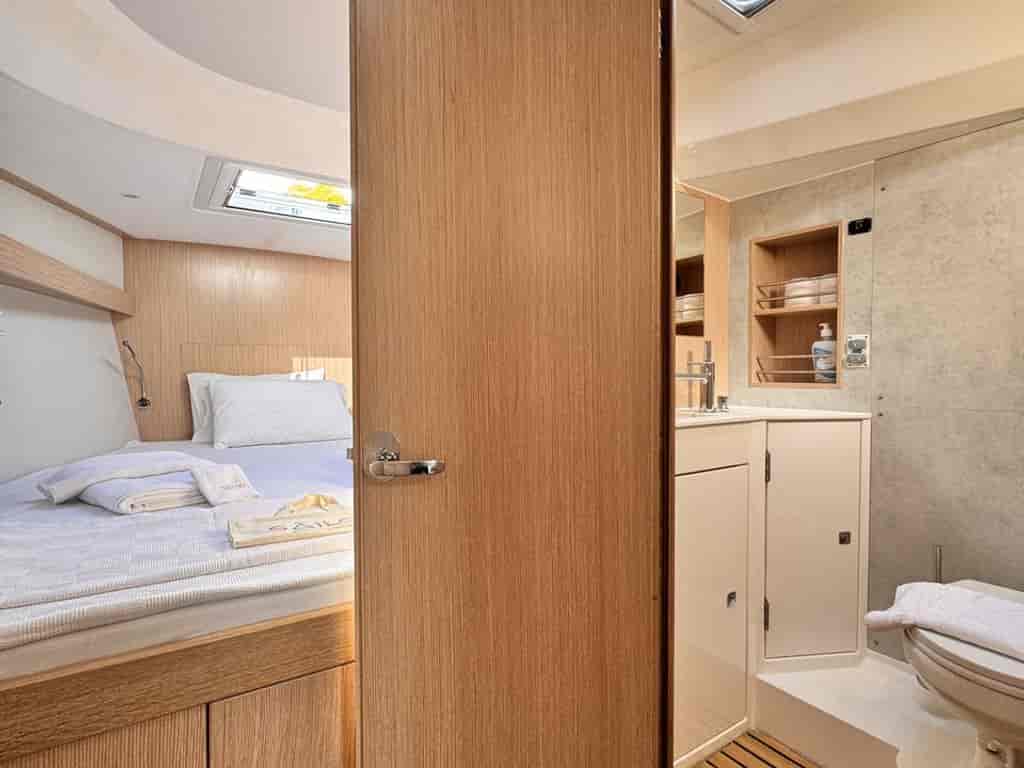 Boat picture 17
