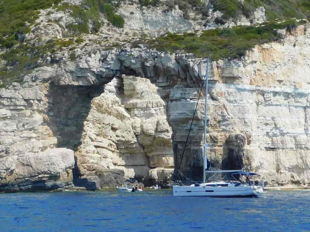 Boat picture 16
