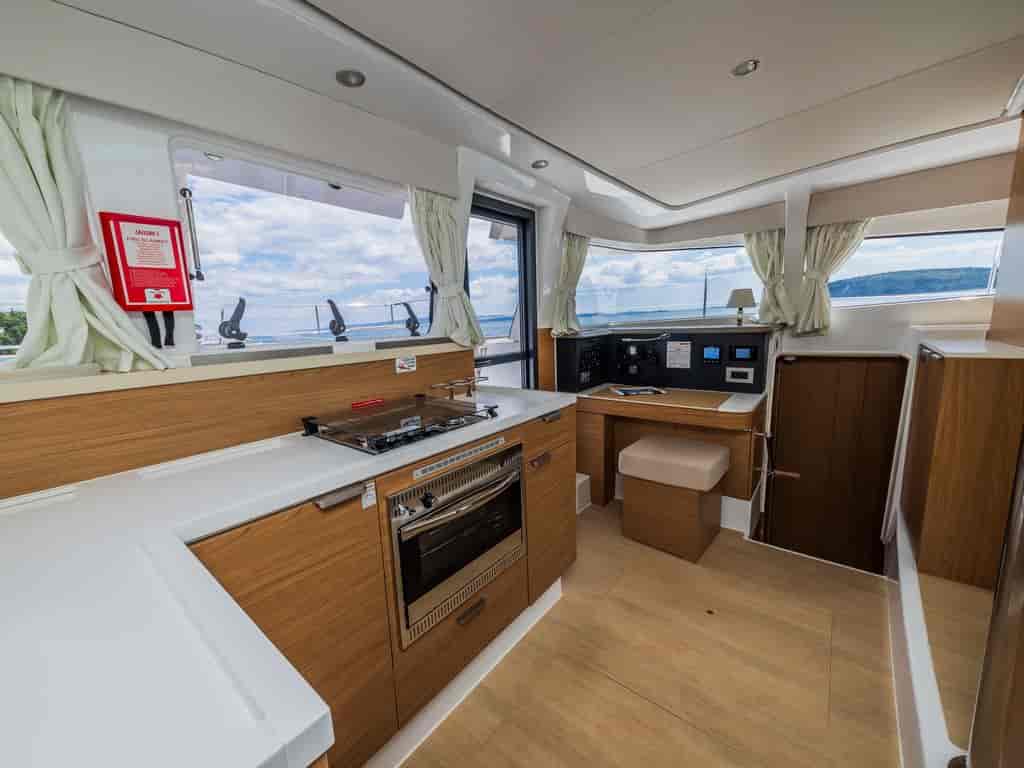 Boat picture 23
