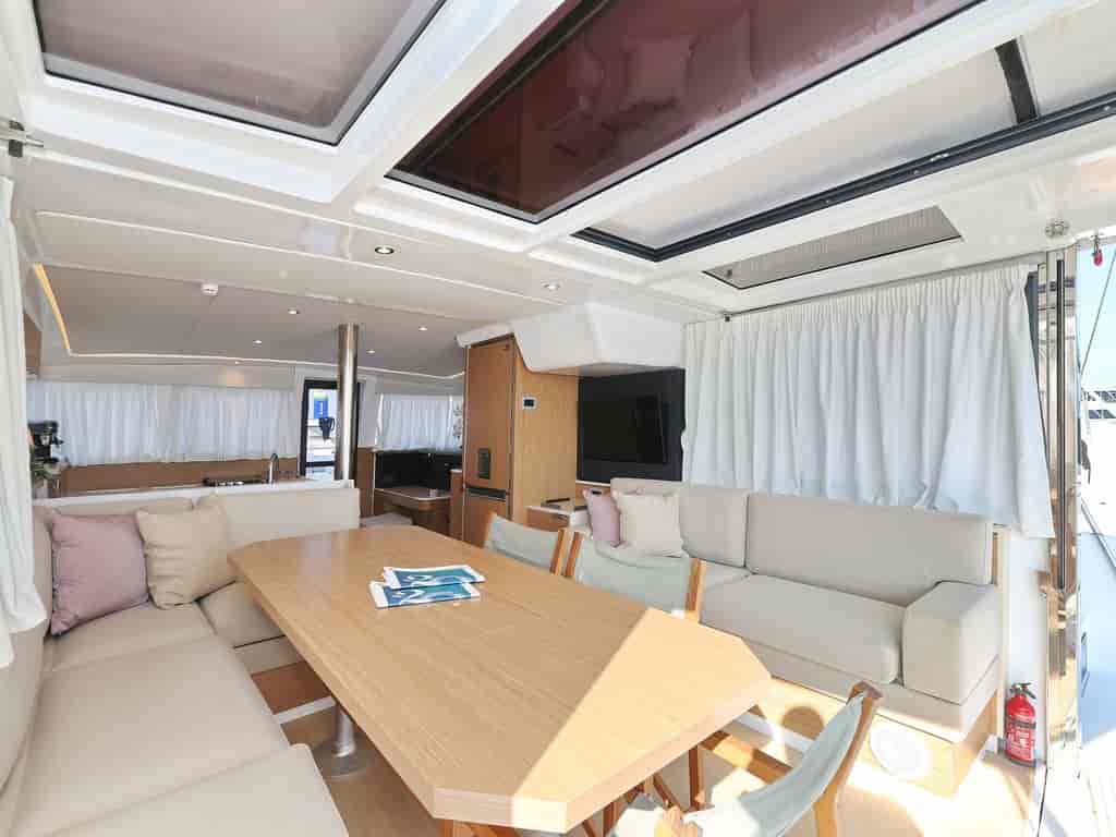 Boat picture 9