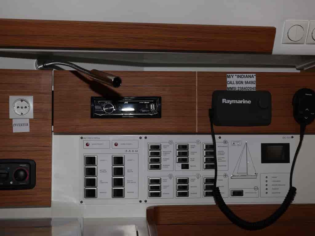 Boat picture 16