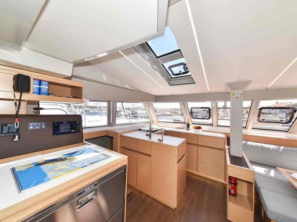 Boat picture 13