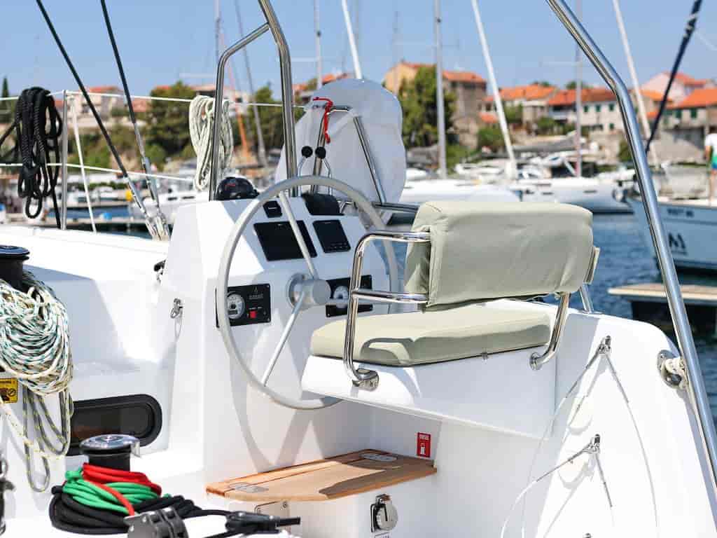 Boat picture 12
