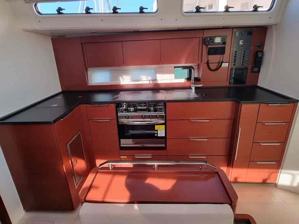 Boat picture 9
