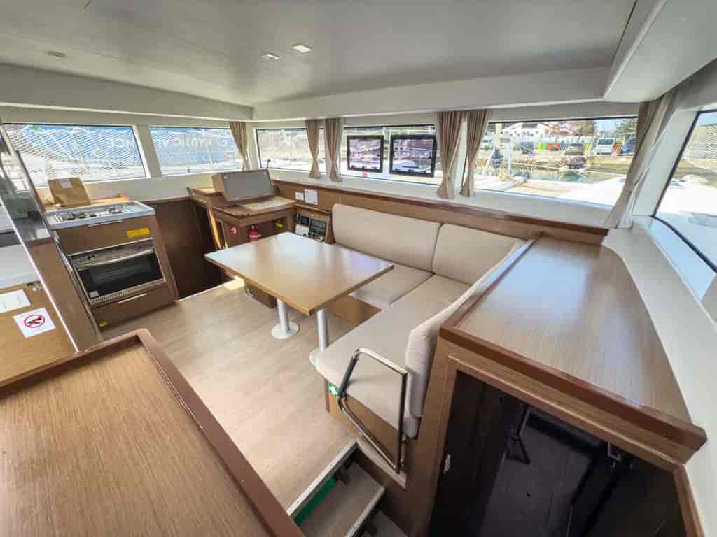 Boat picture 14