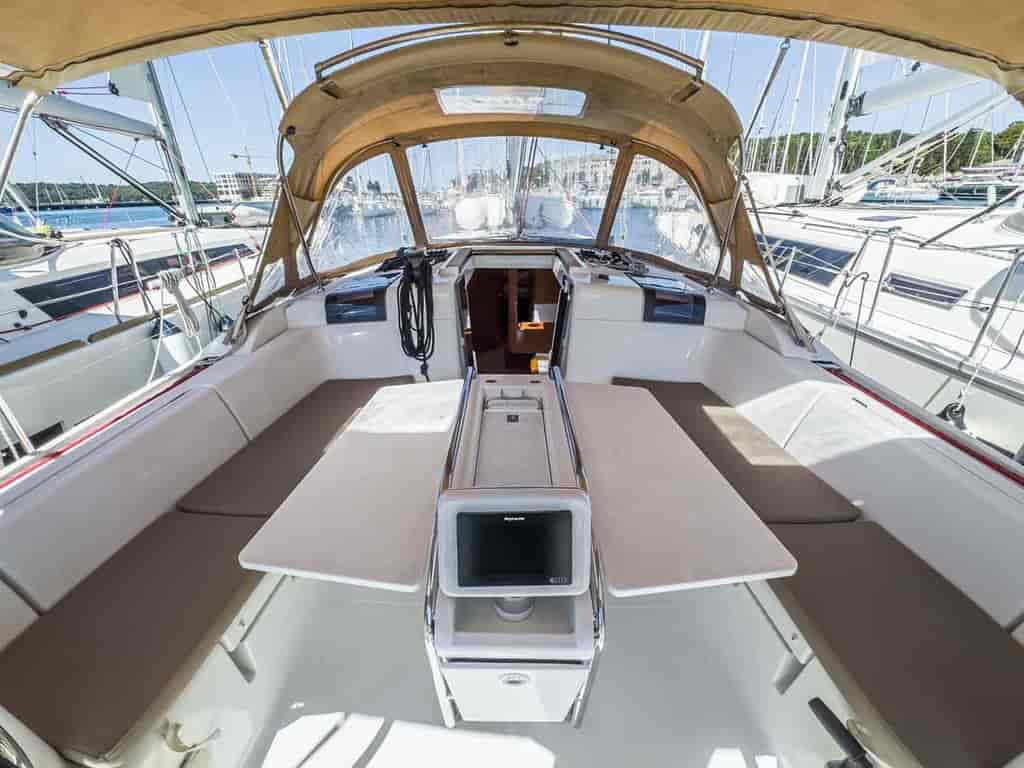 Boat picture 9
