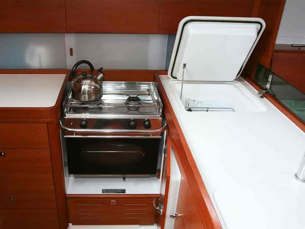 Boat picture 13