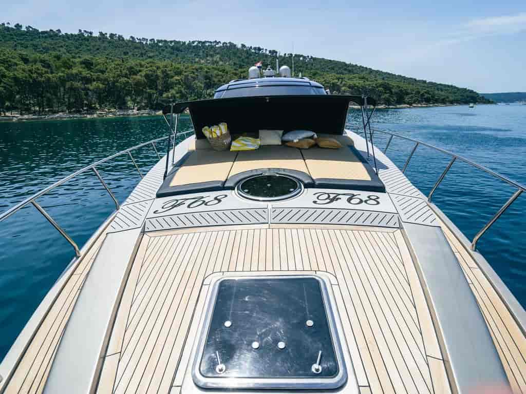 Boat picture 13